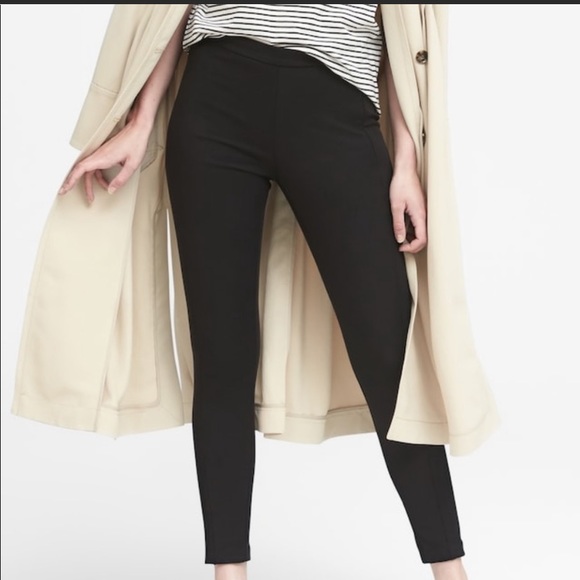 Banana Republic Pants - Banana Republic Devon Ankle Pants